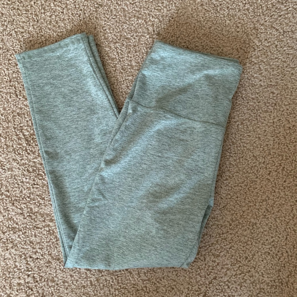 Women’s green leggings